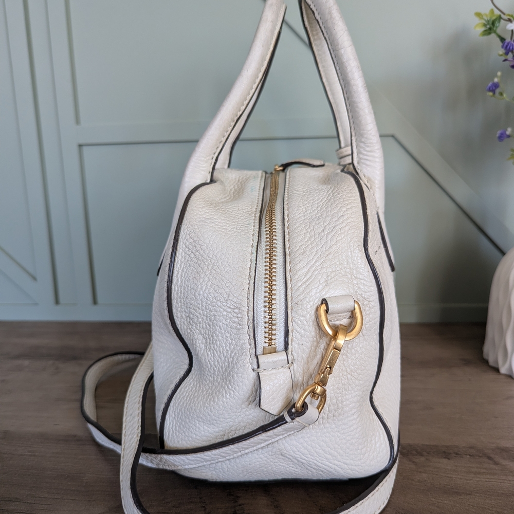 Tory Burch McGraw Small Satchel, an elegant pebbled leather  Crossbody bag - Picture 5 of 15